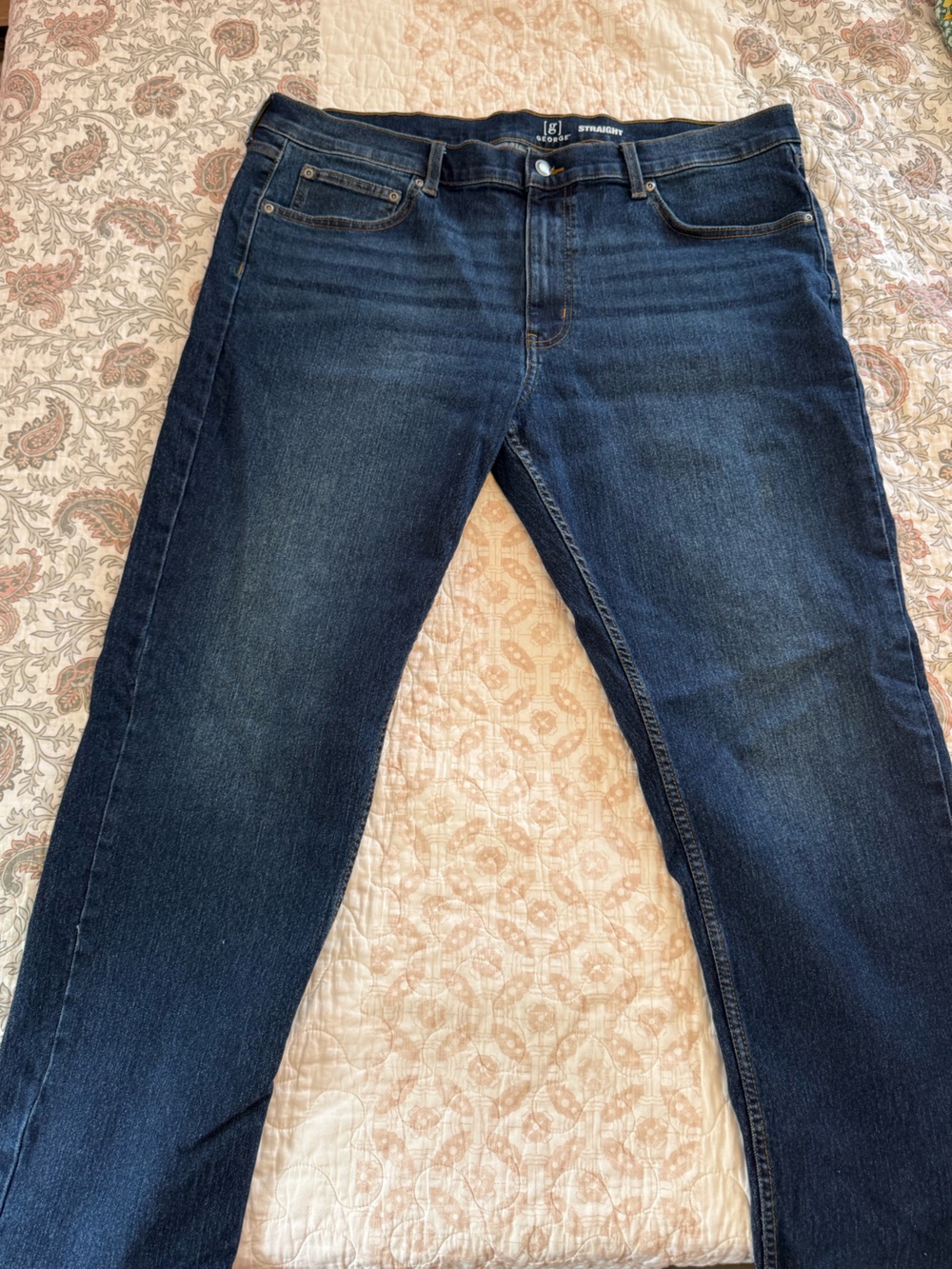 men’s straight Jeans in Dark Blue Wash
